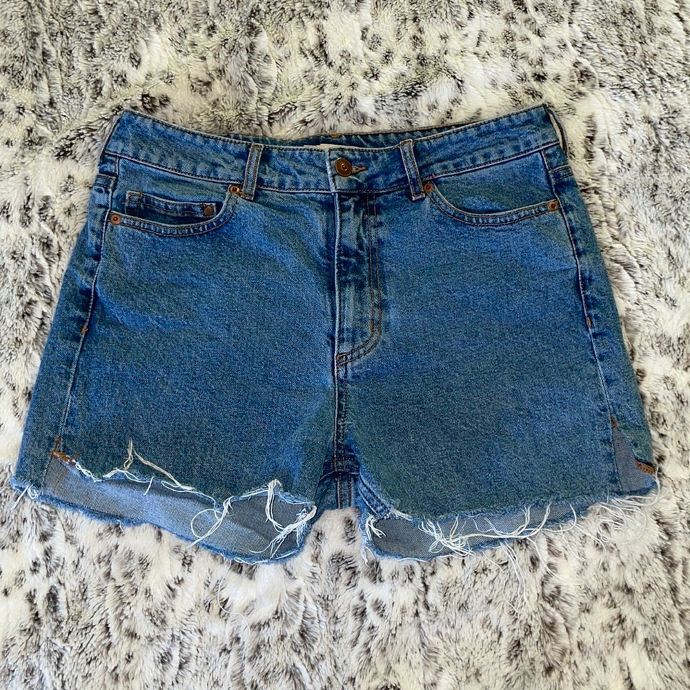 H&M Cut Off Jean Shorts